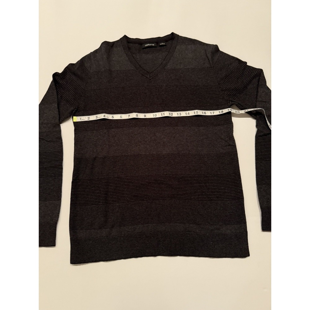 Claiborne Men Small V-Neck Sweater Charcoal Gray Cotton Cashmere Stripe Casual